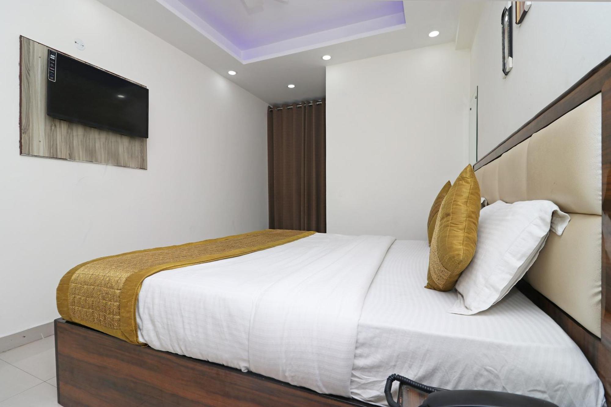 Hotel O Sweet Palace New Delhi Extérieur photo